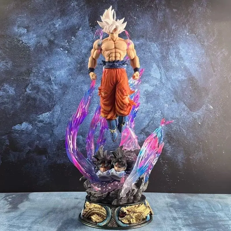 Figura de Colección Dragon Ball Super GK Goku Ultra Instinct con Base Luminosa, Escala 1/12, Juguete de Moda, Regalo Sorpresa Divertido