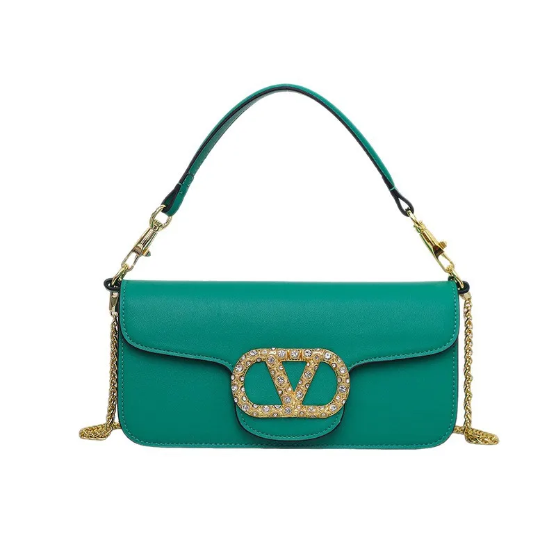 กระเป๋าสะพายข้างผู้หญิงแบบใหม่ปี 2025 ประดับเพชร กระเป๋าถือแบบสะพายใต้วงแขน สายโซ่สะพายไหล่ หรูหราและอเนกประสงค์ ระยิบระยับสำหรับงานกลางคืน