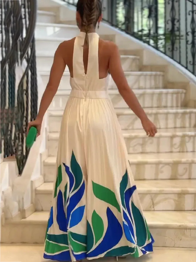 จั๊มพ์สูทขาสั้นทรงบานพิมพ์ลายดิจิทัลแฟชั่นผู้หญิงเซ็กซี่สุดฮอตเปิดหลังแขนกุดสะดุดตาสำหรับออกนอกบ้าน