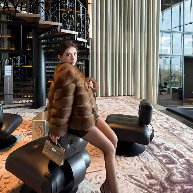 معطف فرو الثعلب الحقيقي من AYUNSUE معطف نسائي قصير جديد في ملابس خارجية معاطف فرو شتوية للسيدات سترة فرو أنيقة ملابس نسائية فاخرة Fourrure