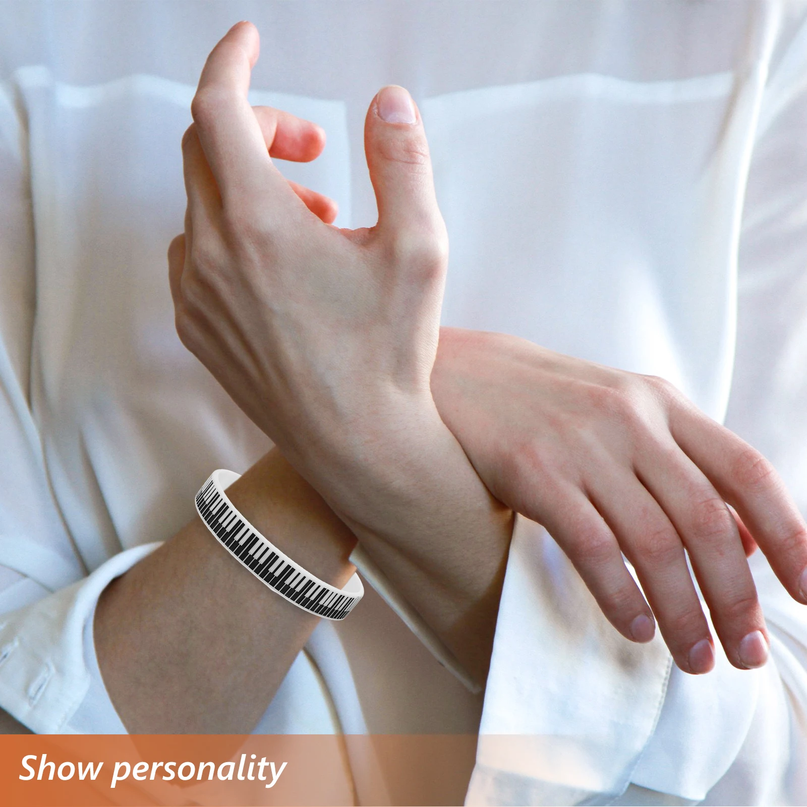 

12 Pcs Piano Key Bracelet Music Party Favors Silicone Wristbands Trendy Style Gathering Gifts Comfortable Versatile Events