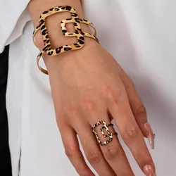 European and American New Hollow Geometric Leopard Print Bracelet Ring Retro Elegant Cuff Bangles Accessories Jewelry Set