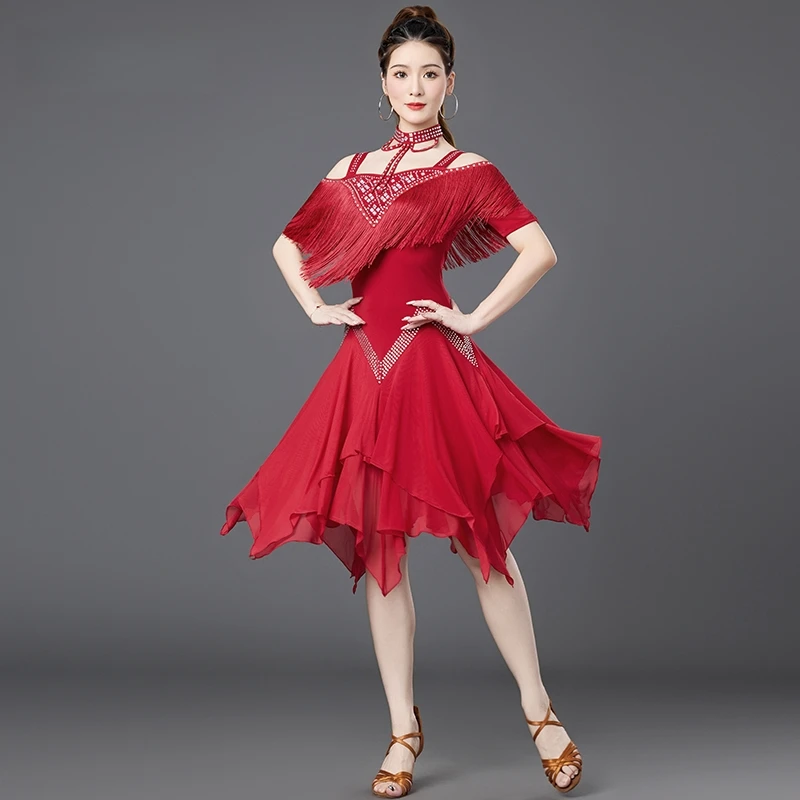 2025 فستان رقص لاتيني جديد للنساء ملابس أداء المنافسة فستان زهور احترافي أزياء قاعة الرقص