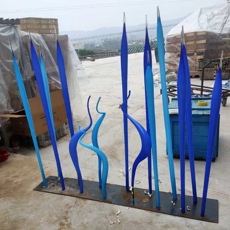 Chihuly Glass Reeds Garden Art Decor Blue Spears Hand Blown Murano Glass Tall Spike Outdoor Sculpture