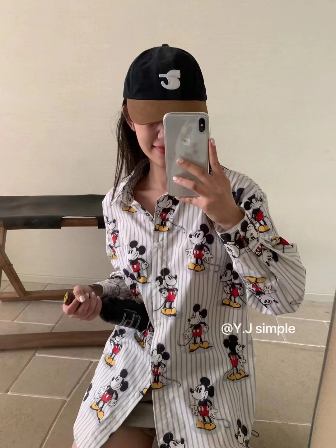 

Disney Carton Shirts Stripe Mickey Shirt for Female Loose Fitting Western Style Shirt Kawaii Casual Tops Early Spring New Models