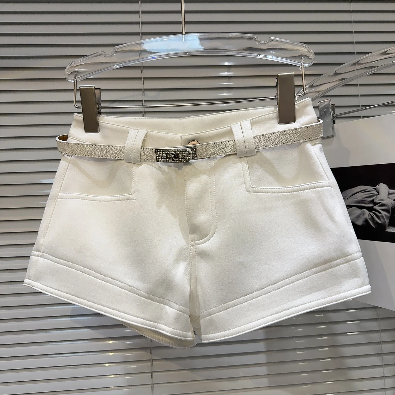 Pantalon à jambes droites tendance pour femmes, coupe cintrée, décontracté, avec ceinture fine, en soie et coton, longueur t-quarts