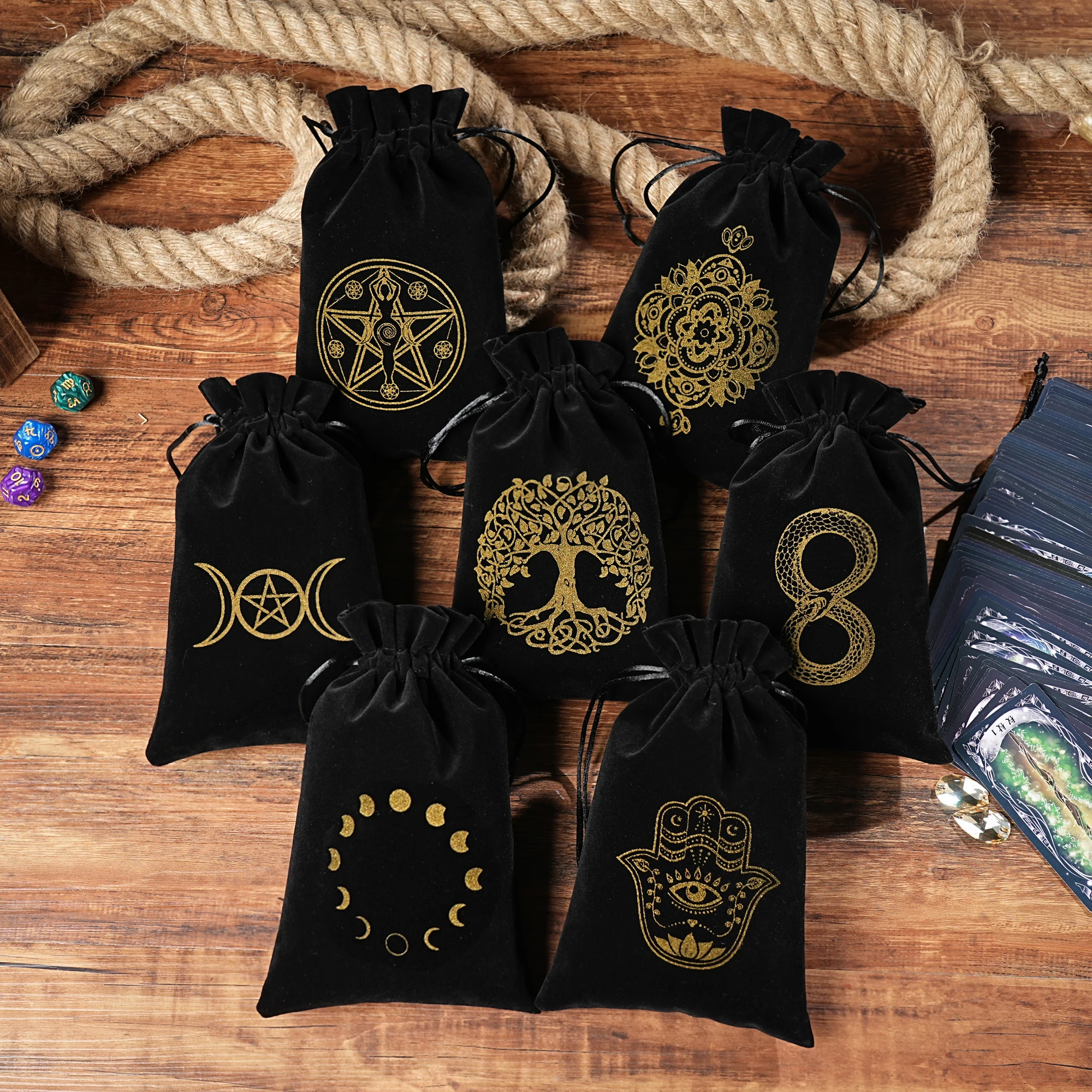 1pc 14x22cm Black Velvet Moon Phase Tarots Cards Storage Bag Jewelry Pouch Travel Cosmetic Gift Bag Hand bag Coin Dice bag