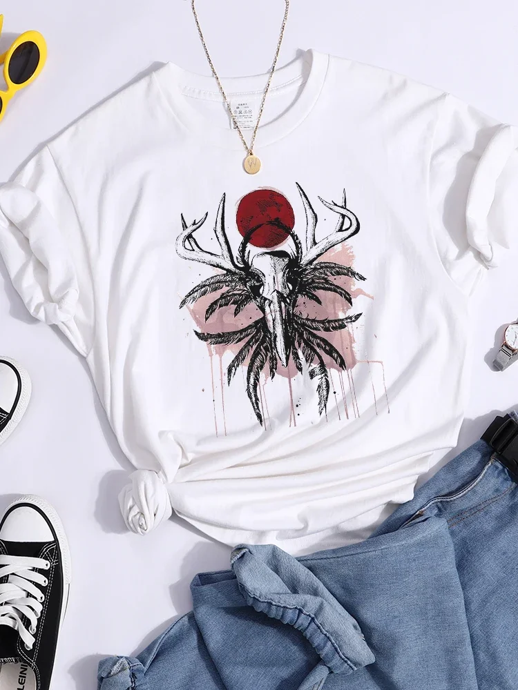 

Футболка женская с принтом насекомых и солнца, повседневная тенниска с художественным принтом, крутая спортивная майка, подчеркивающая индивидуальность, на лето