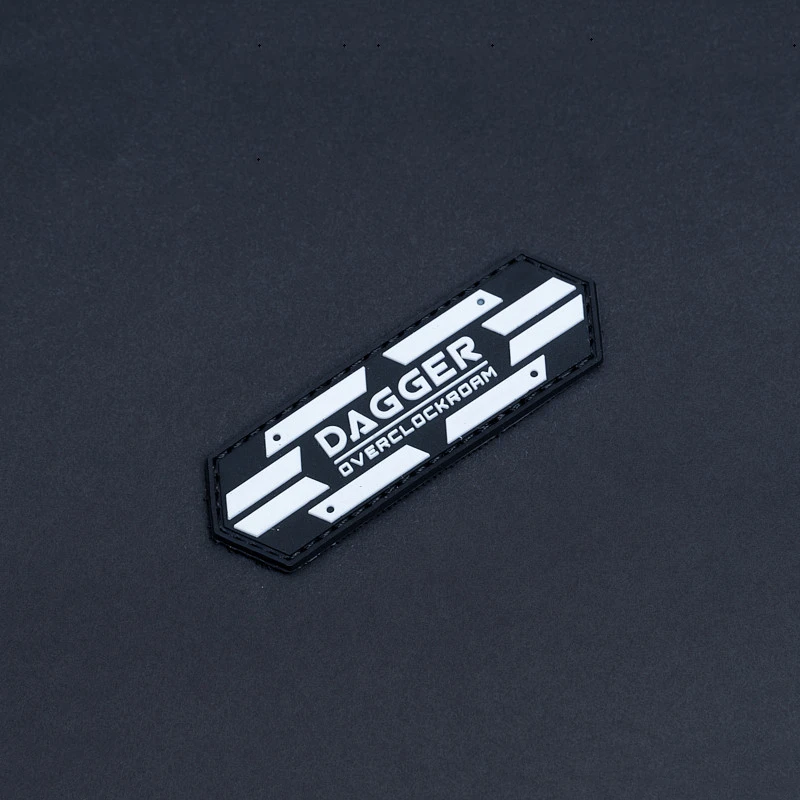Overclock Roam Parche PVC táctico luminoso para ropa y mochilas