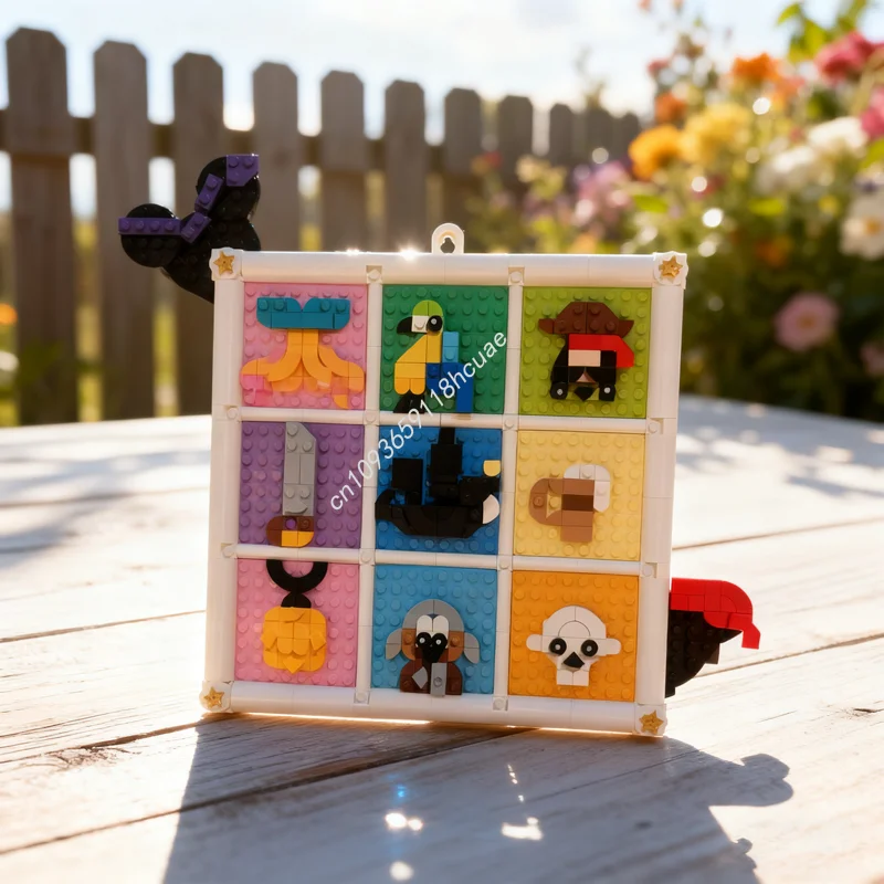 

1019pcs MOC Years Disneieny Icons Pirates the Model Building blocks Christmas gifts Construction Assemble DIY toy creative Brick