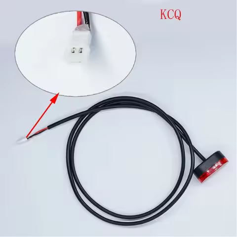 Electric Scooter Taillight for FOSTON X-Play DIGMA - 350W 36V 15A OEM Rear Brake Light, Universal Fit for Scooter Models