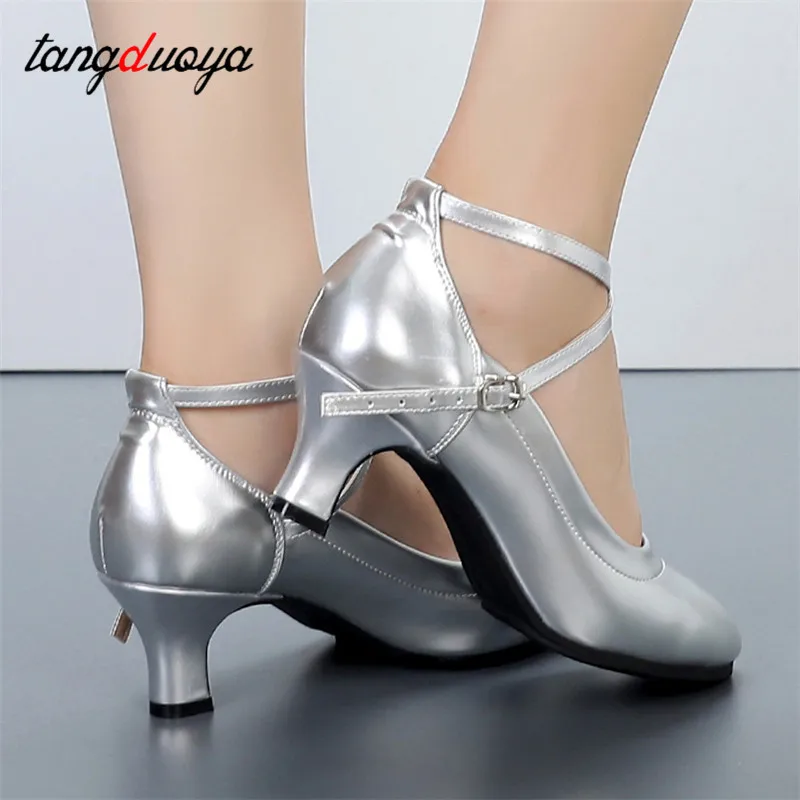 Ballroom modern dance practice shoes donna sandali in pelle verniciata Outdoor Standard valzer party dance shoes donna high heels3/5cm