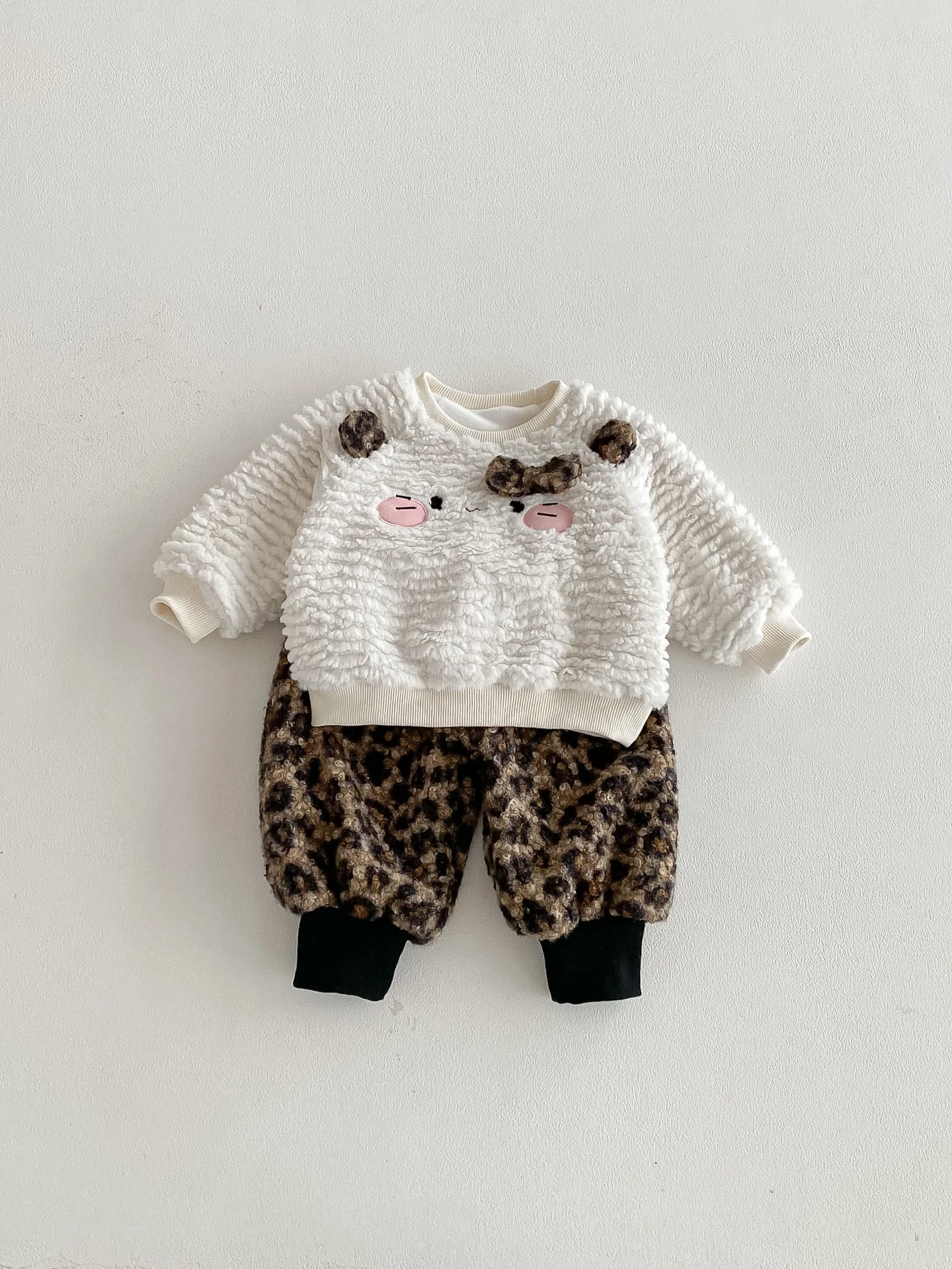 Boys Girls Cute Cartoon Fleece Sweatshirt + Leopard Print Pants 2pcs Suit 2025 Winter New Baby Plus Velvet Thick Clothes Set 5