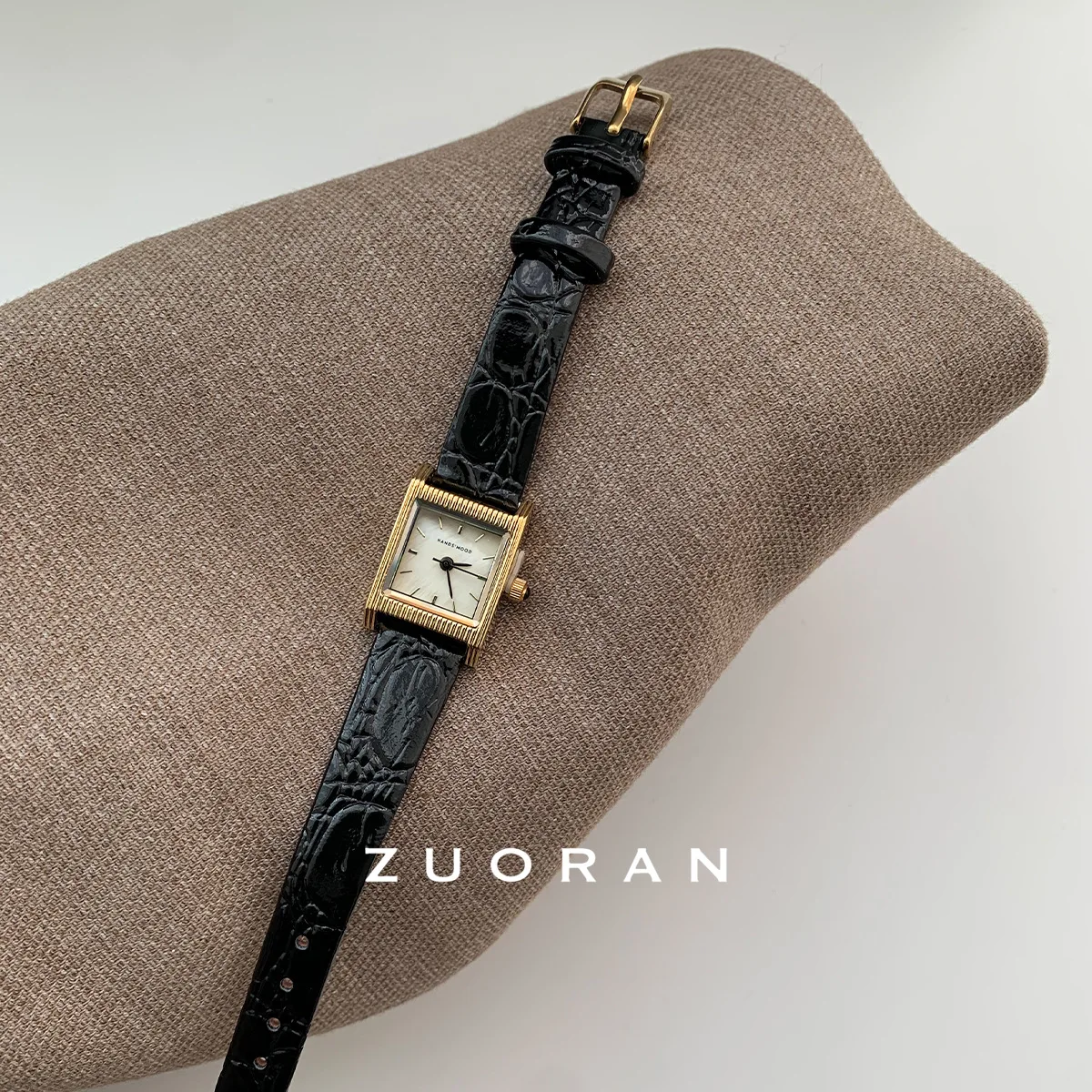 ساعة يد نسائية جديدة، ساعة كوارتز مربعة الشكل فاخرة وأنيقة وعصرية، هدية مثالية للنساء. #2