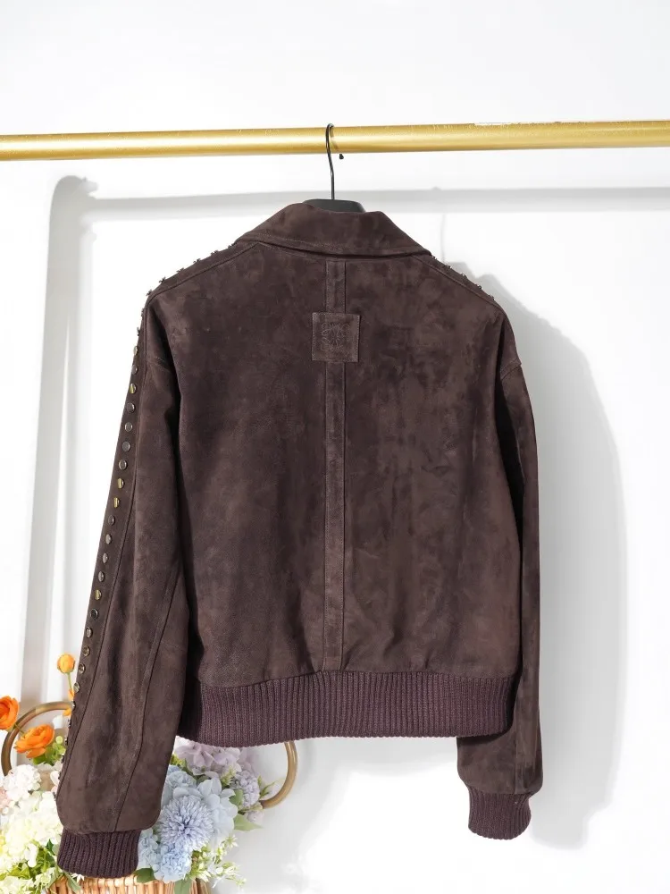 الخريف الشتاء جلد طبيعي الجلد المدبوغ الإناث سترة المسامير ترتيب الأسرة طوق ملابس خارجية قصيرة سحابات معطف دراجة نارية جلد الغنم الحقيقي