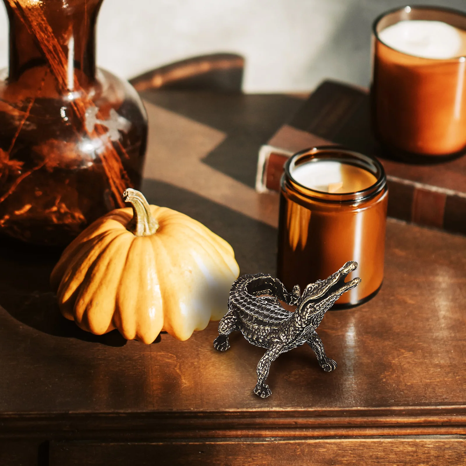 

1Pcs Brass Crocodile Adornment Desktop Decoration Home Decoration Simulation Animal Classical Ornament