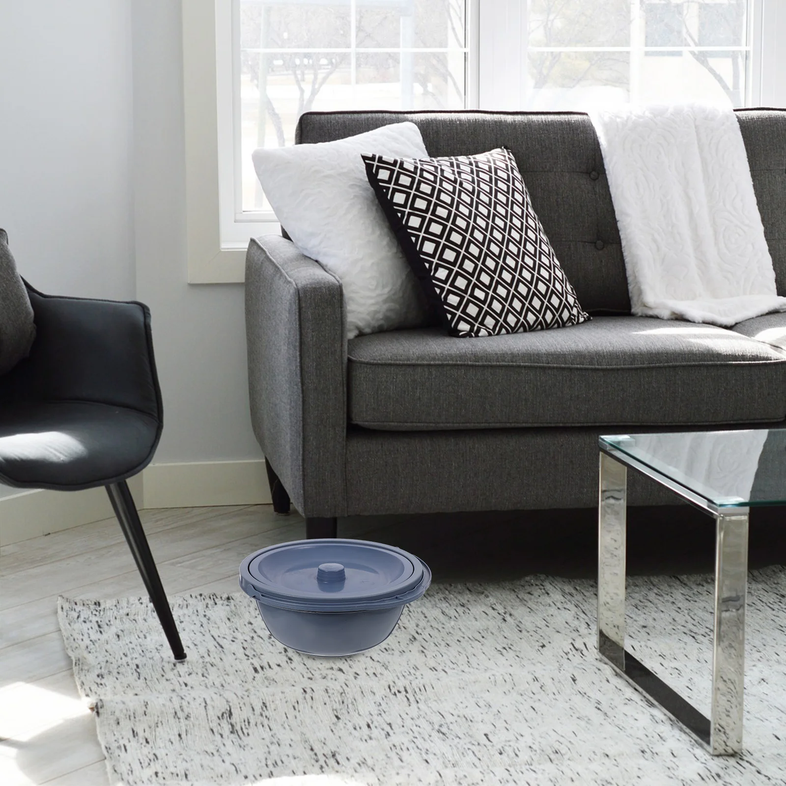 وعاء البول الليلي المحمول للغرفة للنساء المسنات رمادي داكن مانع للتسرب بجانب السرير للمستشفى المنزلي متين Pp