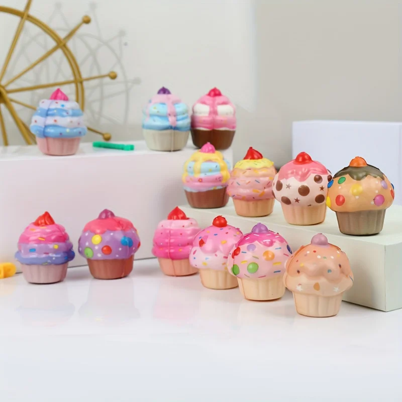 20szt Mini Cake Squishy Toy Boże Narodzenie Święto Dziękczynienia Nowy Rok Party Ulubione prezenty Dekoracje domu Słodki deser Zabawki Gry Nagrody F