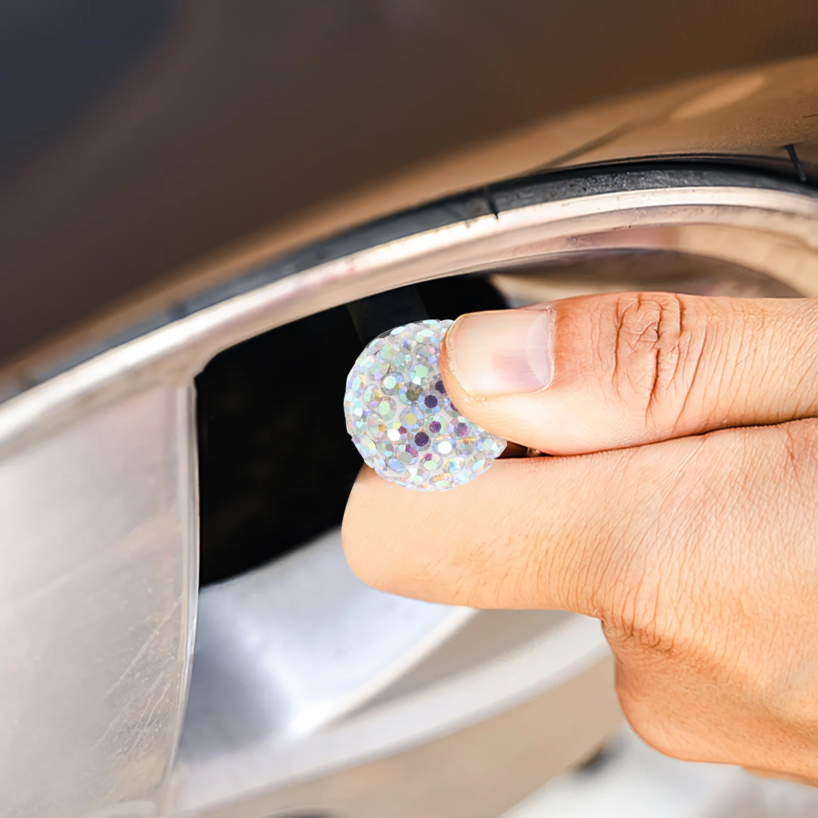 

4pcs Diamond Tire Valve Caps Sparkling Crystal Design Dustproof Waterproof Universal Fit For Car Bike Motorcycle Bling Stem