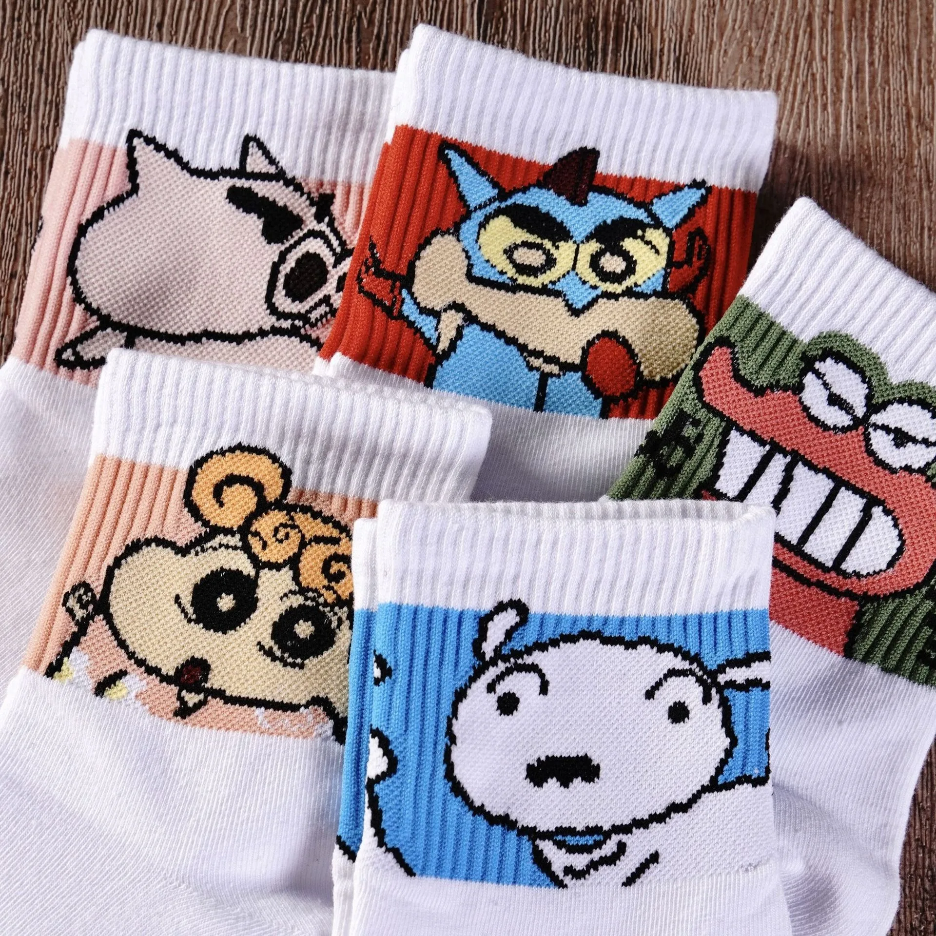

5 Pairs Crayon Shin-Chan Socks Cartoon Anime Tube Japanese Cotton Men And Women Neutral White Socks Gift