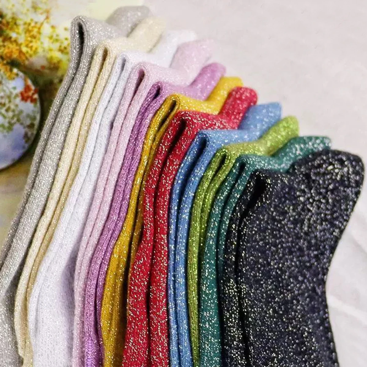 3 زوج/مجموعة المرأة أزياء مثير لامعة الجوارب الكورية نمط الذهب والفضة الحرير الحلوى Coloredsocks الفاخرة تصميم جودة عالية