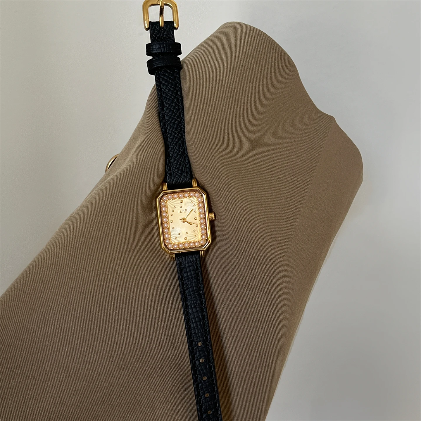 Pearl small square watch ladies retro light luxury niche temperament commuting versatile small dial women's watch
