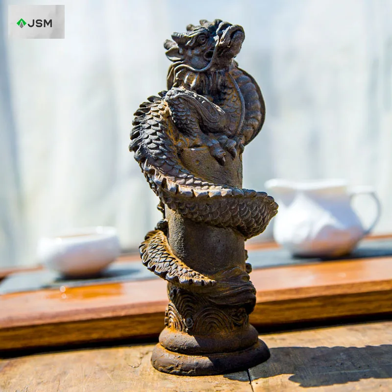 

Chinese-style Imitation Cast Iron Ornaments, Flying Dragons in The Sky, Relief Statues Desktop Home Crafts