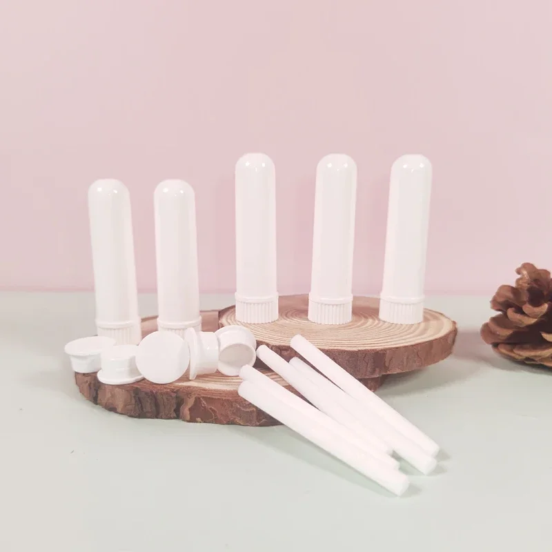 30 szt. Białe Puste Tubki do Inhalacji Nosowych Przenośne Puste Pojemniki na Inhalatory Nosowe z Knotami do Perfum Olejków Eterycznych Aromaterapii
