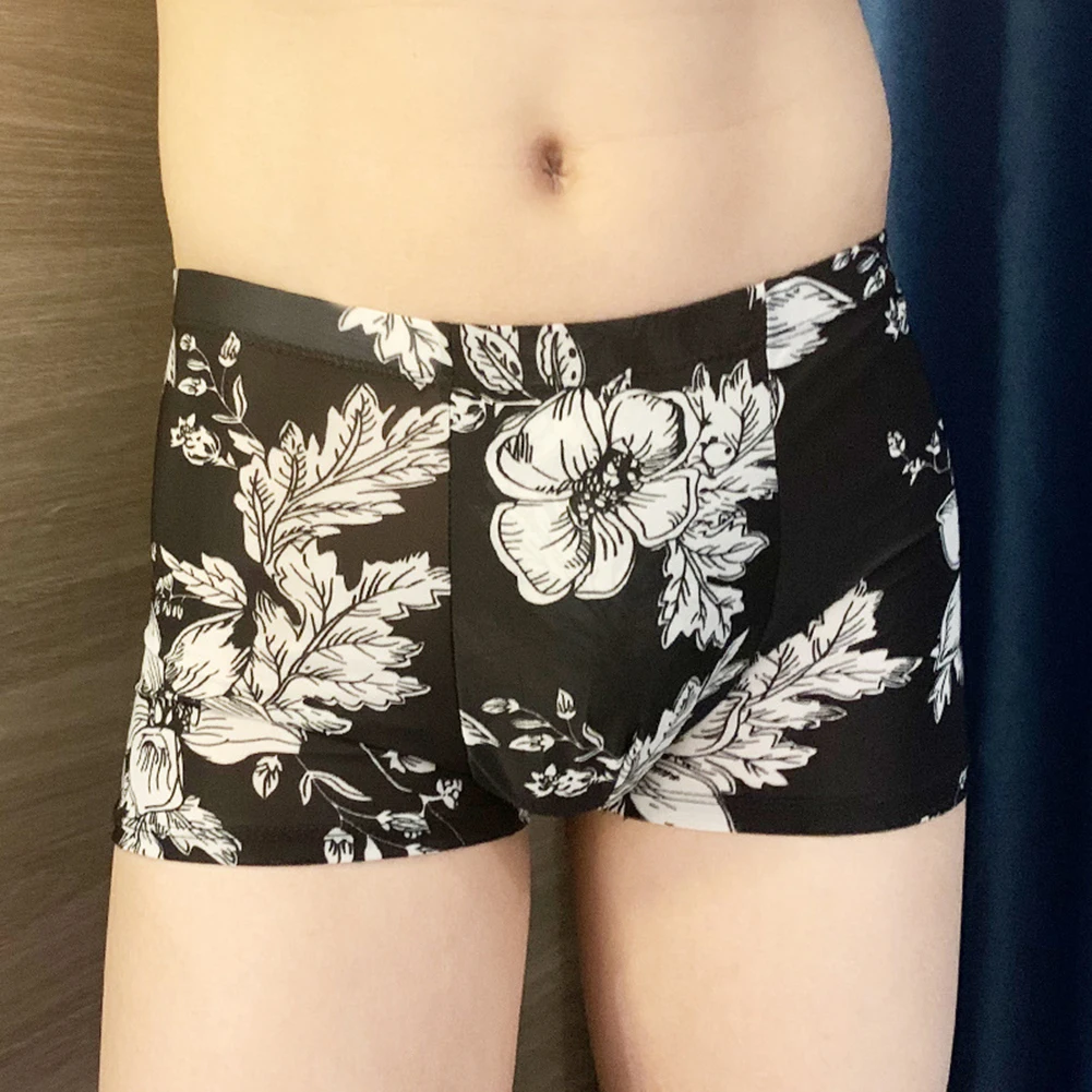Calzoncillos Boxer para hombre, ropa interior cómoda de verano e invierno con estampado de bolsa de seda helada, pantalones cortos sexis sin costuras de secado rápido