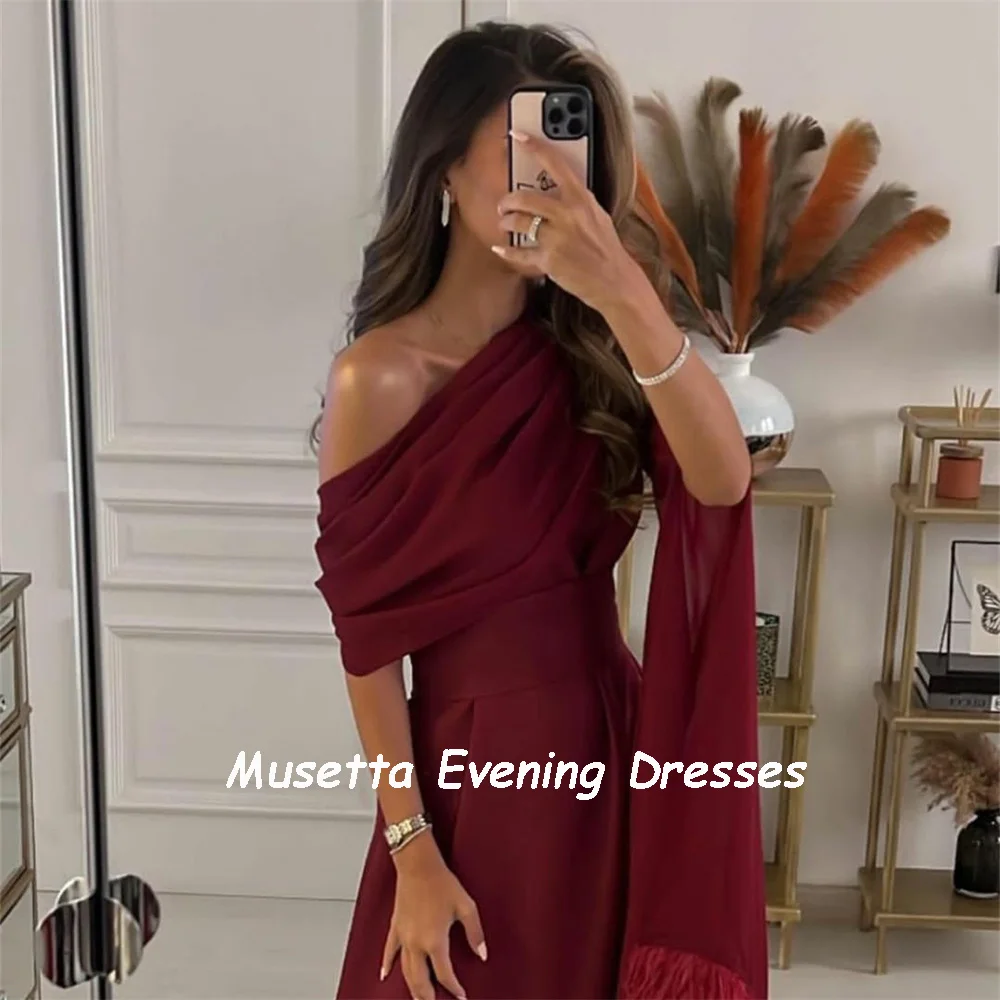 Musetta vestido de noche de gasa de un hombro, vestidos de fiesta formales personalizados, vestidos de fiesta de plumas de Borgoña, Grace Arabric, Dubai