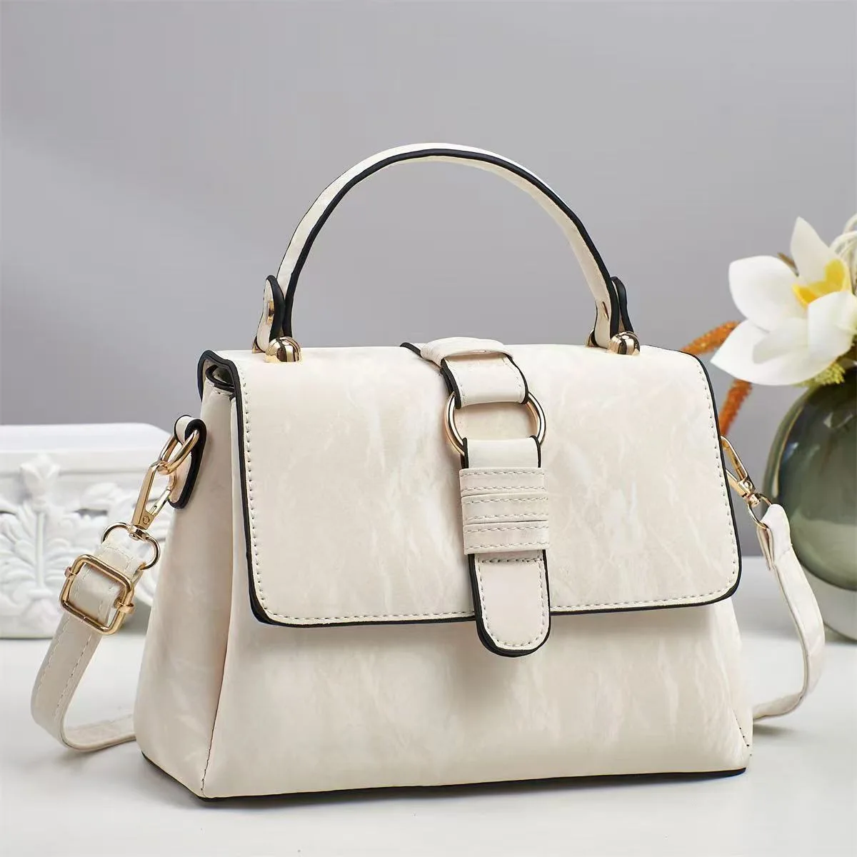 

New! Women's High-End Large-Capacity Luxury Niche Bag - Trendy Versatile Casual Crossbody/Handbag
