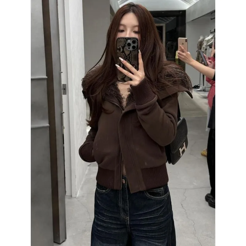 

Korean Retro Solid Color High-end Short Cardigan Top Trend 2025 Autumn New Fur Collar Design Jacket Female Clothing