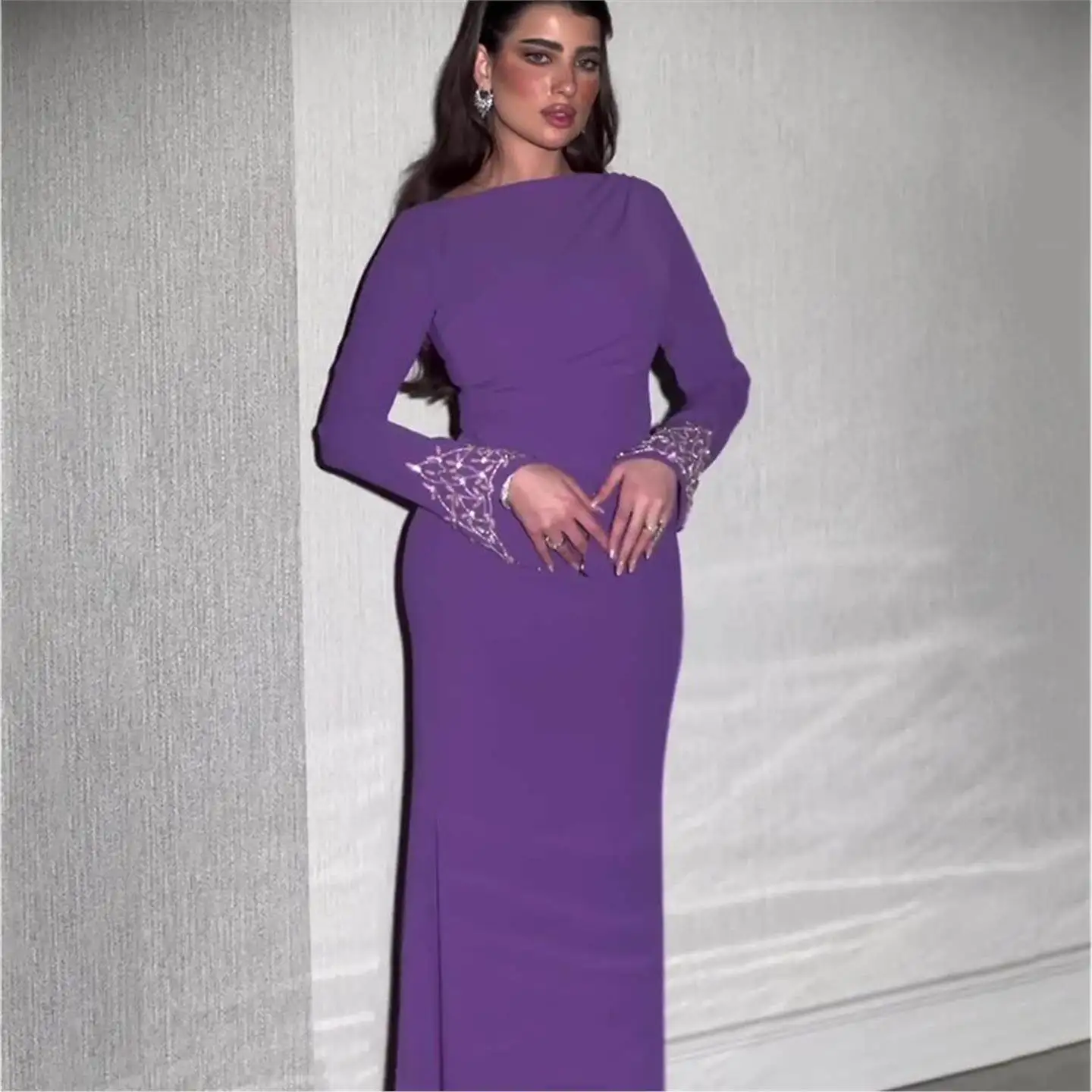 

Handmade Rhinestone Pure Color Long Sleeve Dress Elegant Long Dress Street Style mid Waist Bodycon Skirt for Women