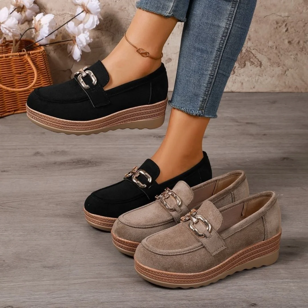 

Women's Large Size Metal Chain Thick Sole Loafers Follow-Up Slope Shoes Sponge Cake Style Comfortable New Arrivals
