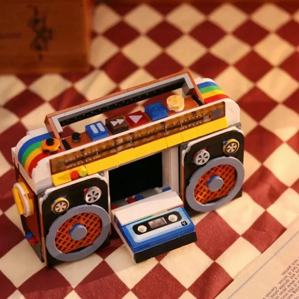 Building Blocks Retro TV Refrigerator Nostalgic Objects Home Appliances Assembly Bricks Toy Decoration Children Christmas Gift