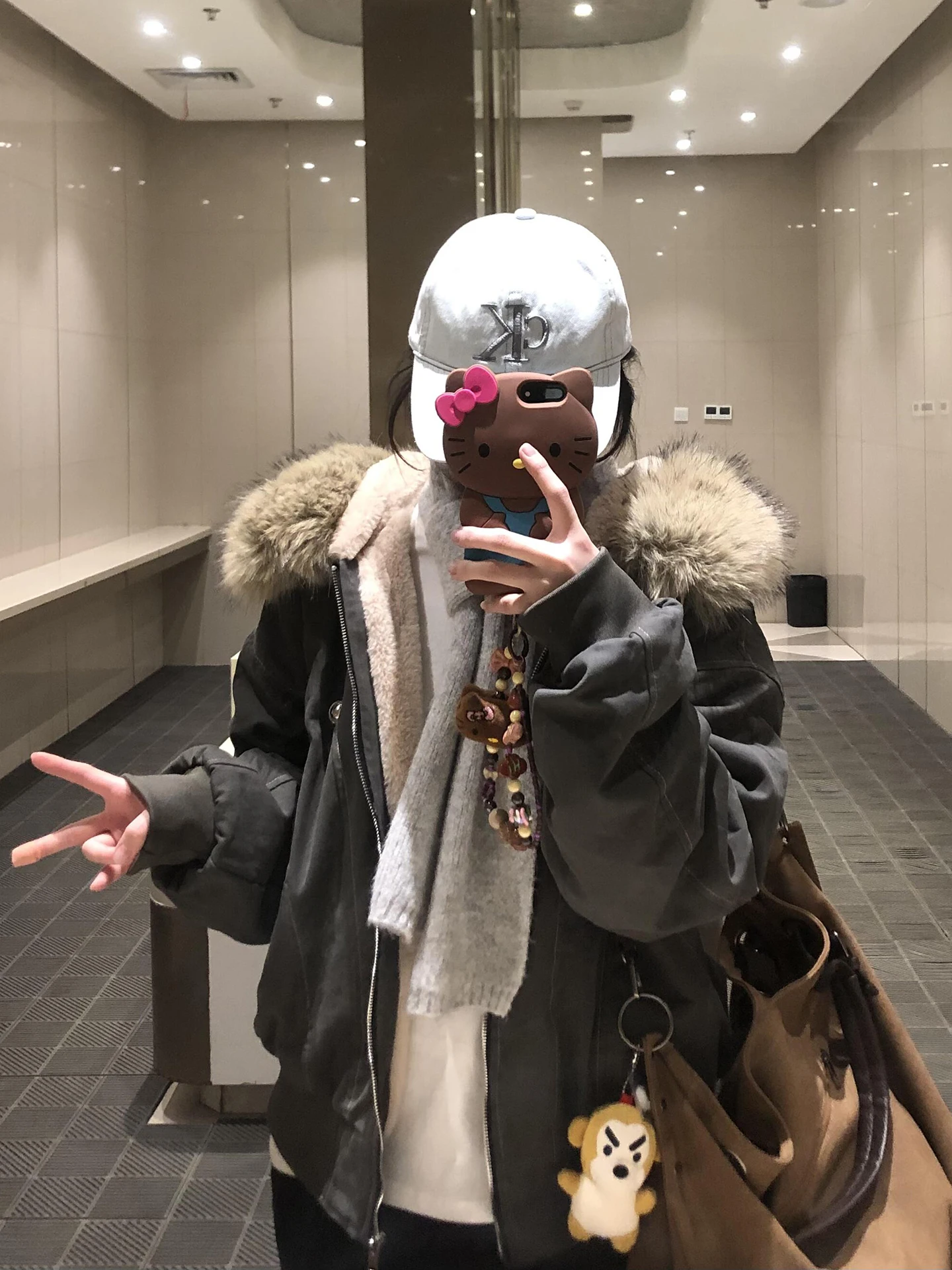 

Женская парка в американском стиле ретро, хлопковая куртка с тонким кроличьим мехом, имитация рабочей одежды, пальто, зимнее пальто Faion Street Sle