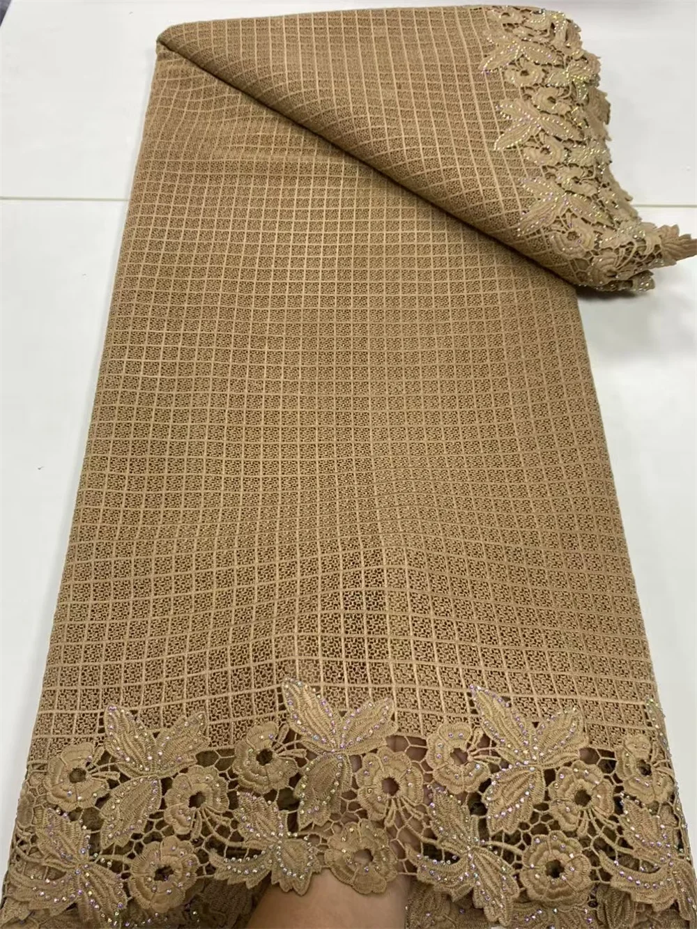

Luxury Gold Color Cord Guipure Lace High Quality Nigerian Party Lace Fabric 2025 Embroidered Lace Fabrics t5Yards Stones W658-1