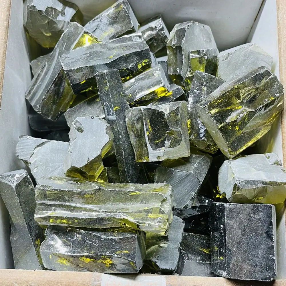 

1 кг/лот необрезанный синтетический материал для драгоценных камней