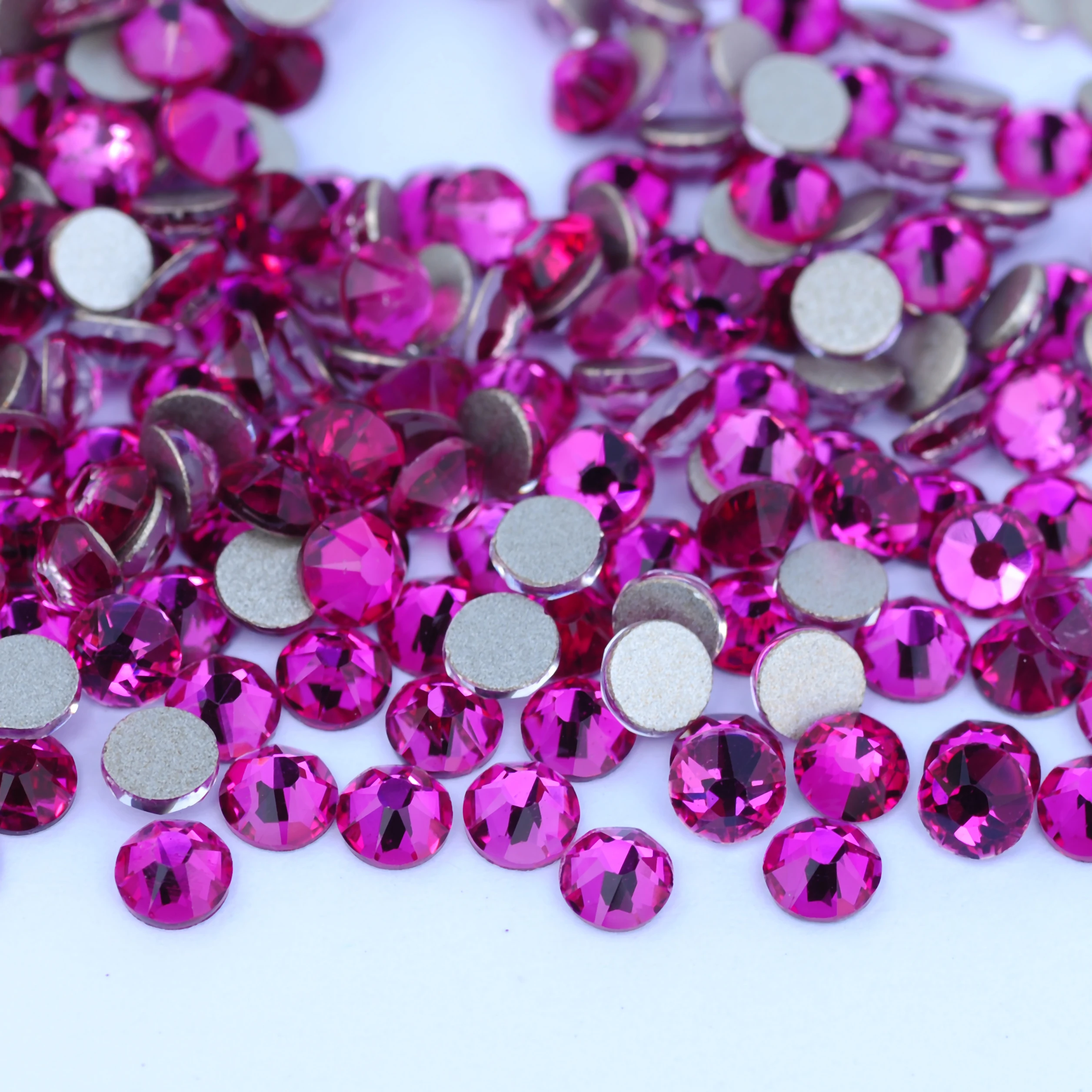 Strass fuchsia 16 facettes à d - Nail Art Fuchsia avis et prix
