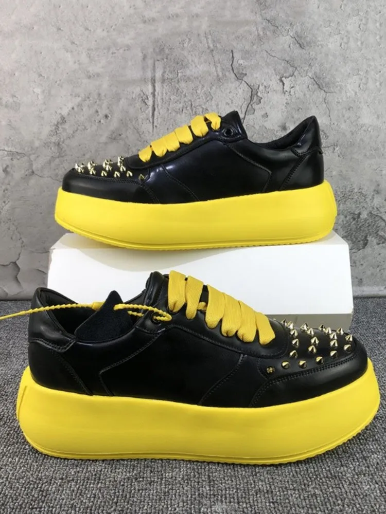 Punk Style Rivet Mens Footwear Casual Shoes Lace Up Thick Bottom Designer Shoes Round Toe Split Leather Men Platform Sneakers
