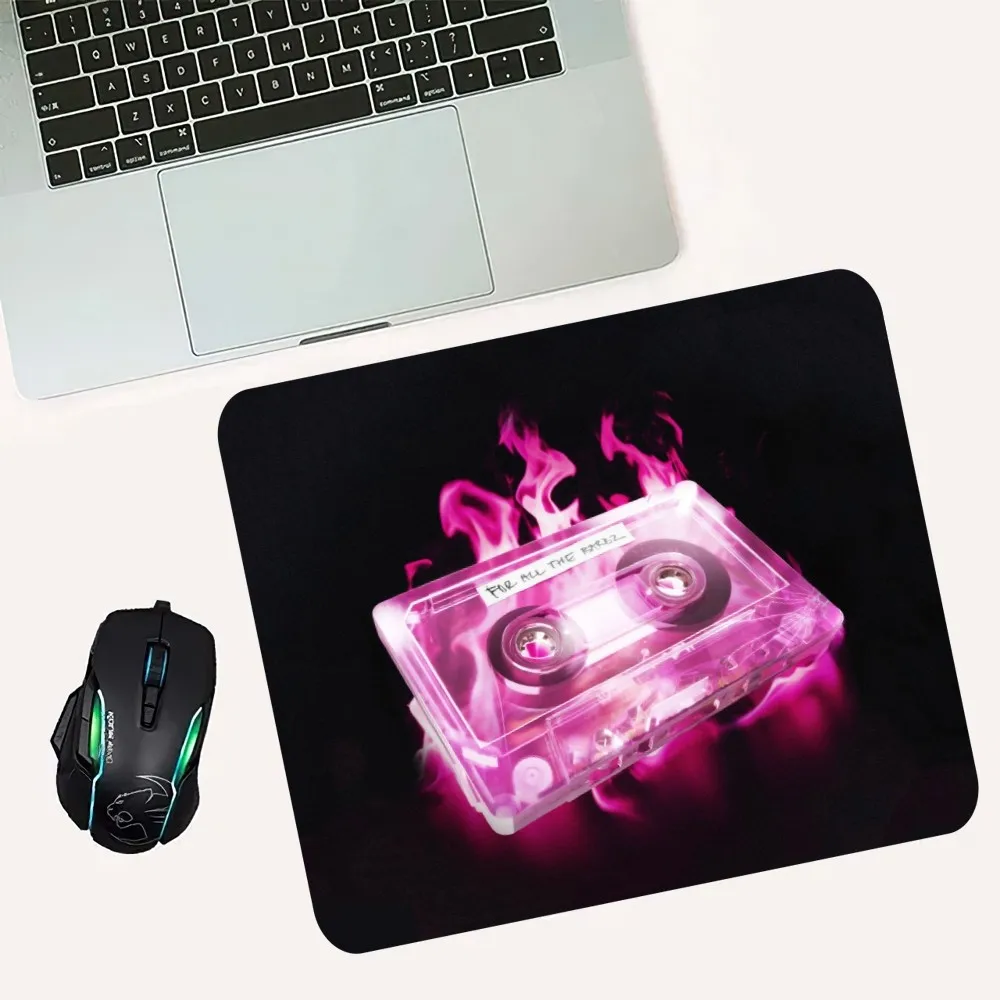 rapper N-Nicki Minaj Mousepad Computer Laptop Gamer Pad PC Gaming Accessories Desk Mats