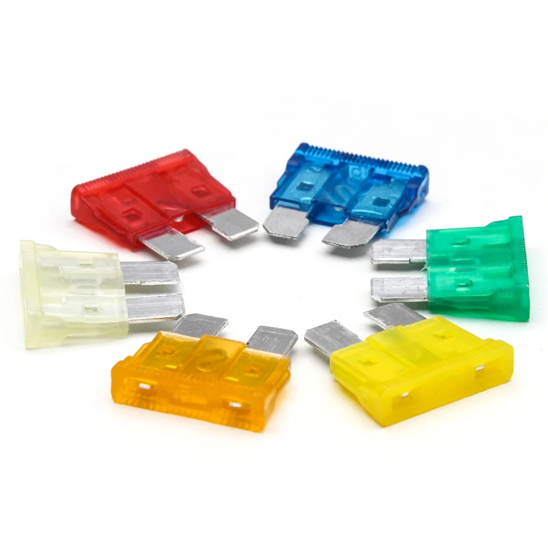 7pcs Medium Size Blade Type Car Fuse Assortment 5/10/15/20/25/30A Standard Blade Fuse Set Auto Car Truck Kit with Clips