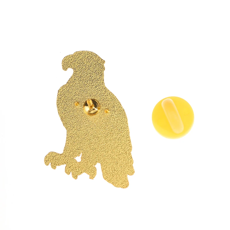 Realistisches Emaille-Anstecknadel-Set mit dem Kehlgeier, schwebender und sitzender Raubvogel, Wildtier-Natur-Abzeichen, goldener Umrandung, Brosche, Schmuck, Geschenk – Detail 9