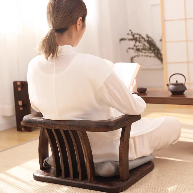 كرسي تاتامي ياباني من الخشب الصلب مع مسند ظهر لحفل الشاي كرسي بذراعين على طراز زن للشرفة أو غرفة المعيشة