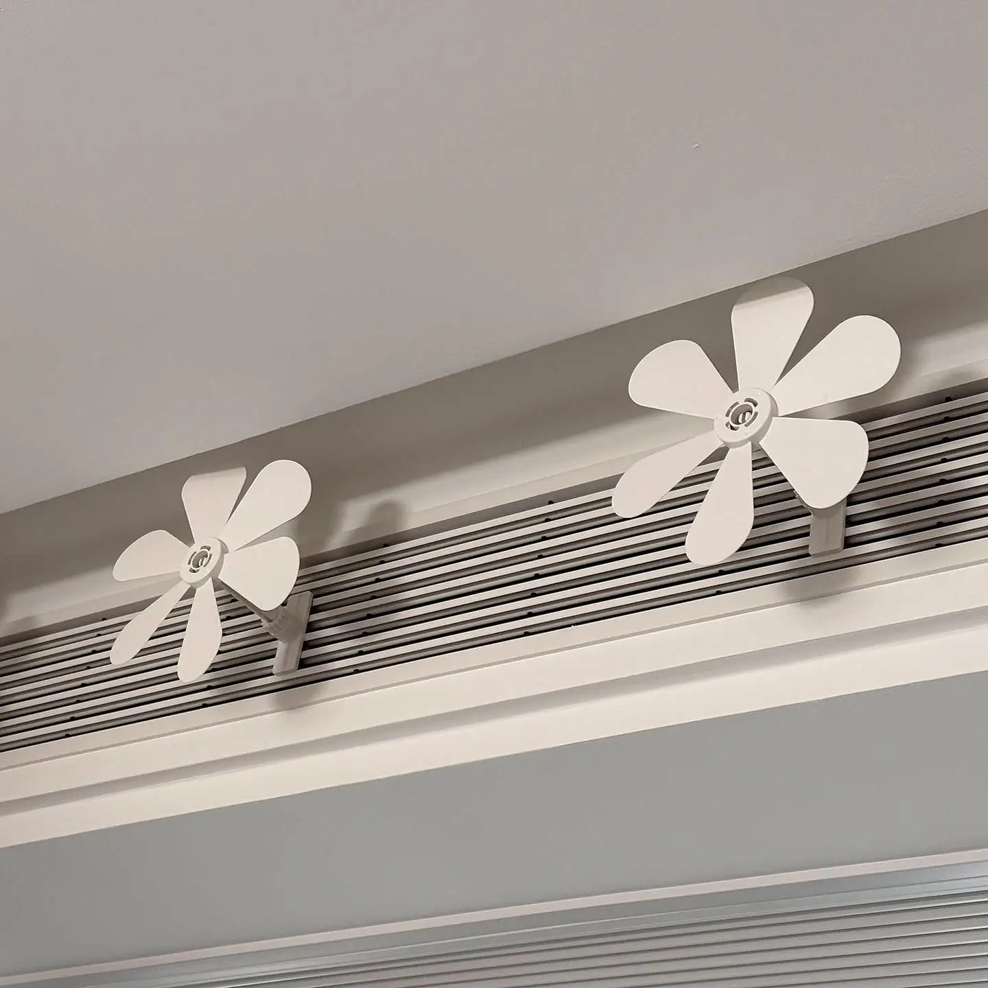 Universal Air Conditioner Outlet Wind Directional Board Postpartum Cold Air Prevention Infant And Toddler Protection Device