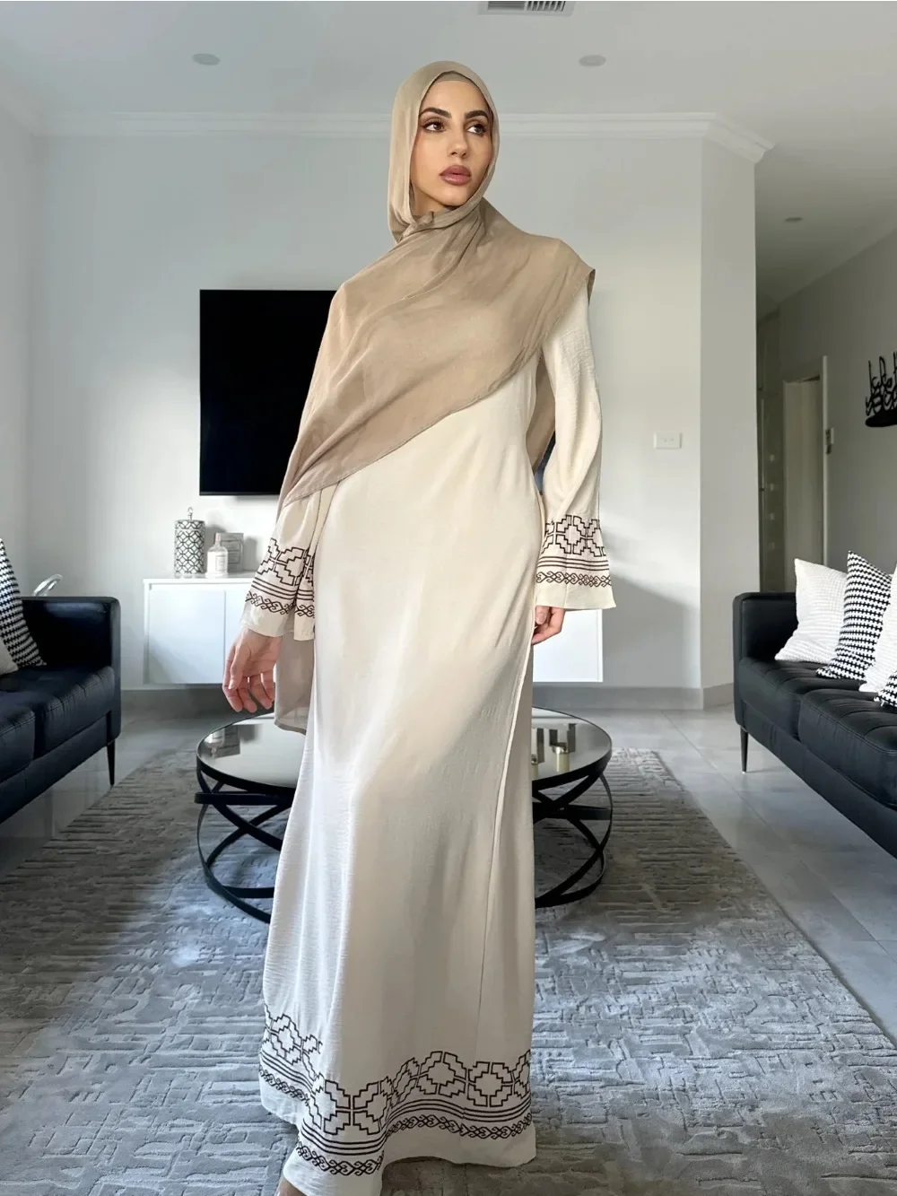 Eid haftowana sukienka muzułmańska dla kobiet sukienki imprezowe Jalabiya maroko dubaj długa szata arabski Ramadan Kaftan Islam Vestidos Largos