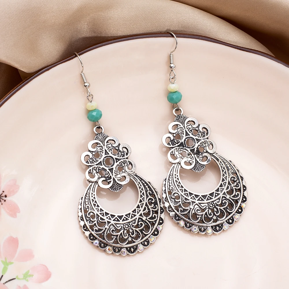 

Zinc Alloy Earrings For Women Hollowed Engraving Design Vintage Earrings With Rhinestones Glass Beads Personality Girls Jewelry