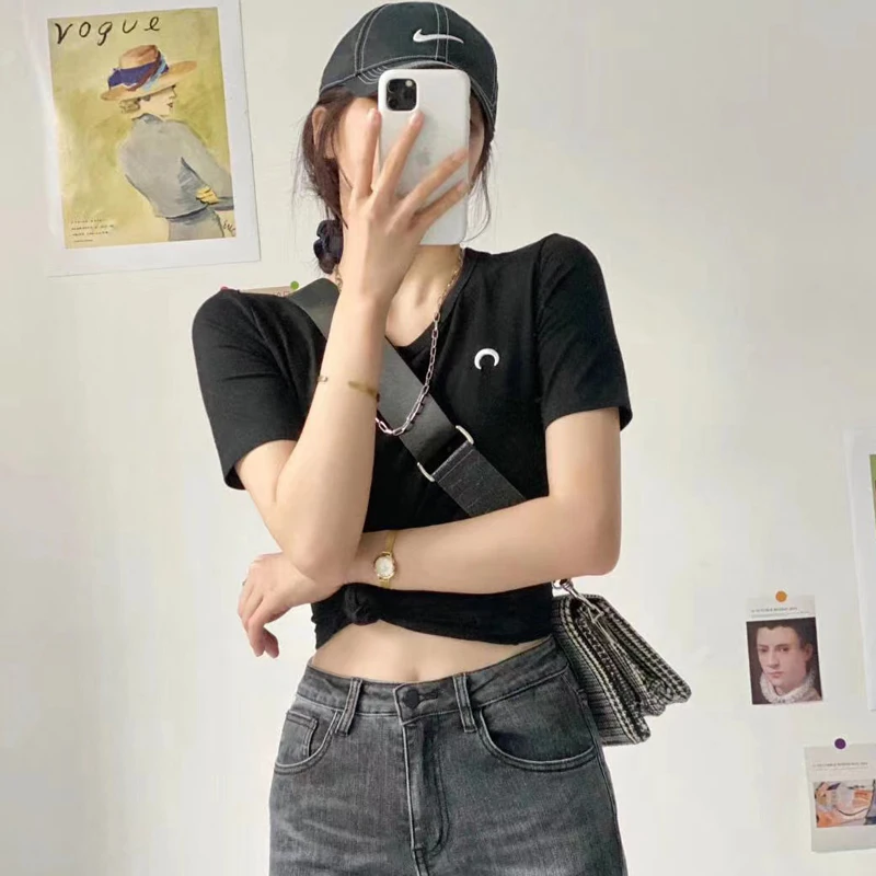 

Облегающая футболка с вышивкой, круглая футболка Ne ort Sve Pure Color, эластичный базовый топ, женский топ с маленькой вышивкой Moon, ort Sve r...