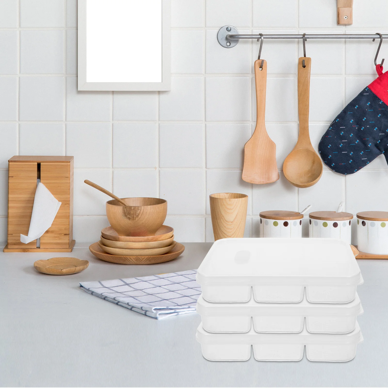 

6-Compartment Fridge Fresh Storage Box PP Material Sealed Food Container Garlic Ginger Meat Keeper Fruit Vegetable Storage