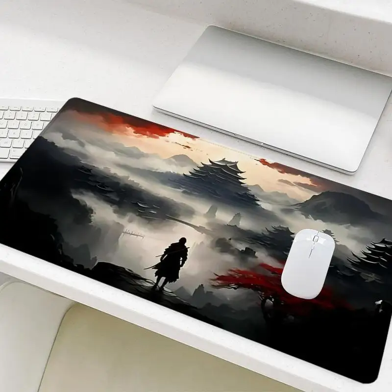 

Samurai Temple Pattern Gaming Mouse Pad, Non-Slip Rubber Base Large Mousepad for Laptop Desktop PC